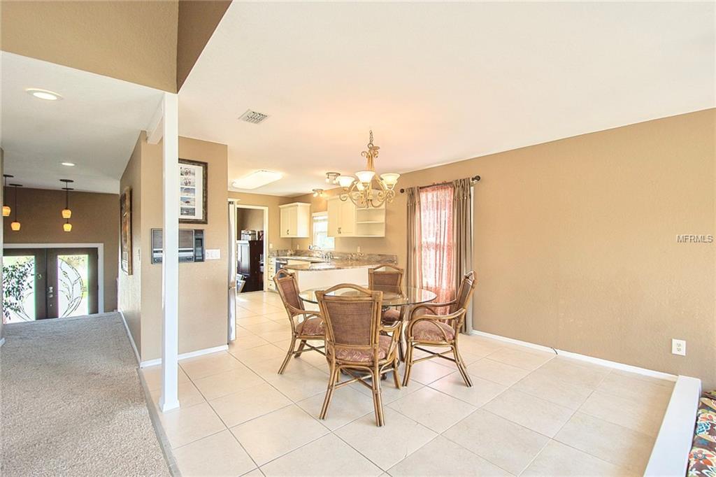 323 6TH AVENUE, INDIAN ROCKS BEACH, Florida 33785, 3 Bedrooms Bedrooms, 3 Rooms Rooms,2 BathroomsBathrooms,Residential,For sale,6TH,U7845710