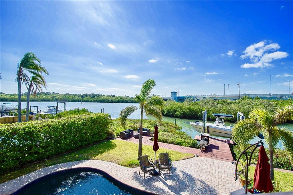 323 6TH AVENUE, INDIAN ROCKS BEACH, Florida 33785, 3 Bedrooms Bedrooms, 3 Rooms Rooms,2 BathroomsBathrooms,Residential,For sale,6TH,U7845710