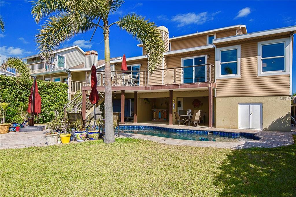 323 6TH AVENUE, INDIAN ROCKS BEACH, Florida 33785, 3 Bedrooms Bedrooms, 3 Rooms Rooms,2 BathroomsBathrooms,Residential,For sale,6TH,U7845710