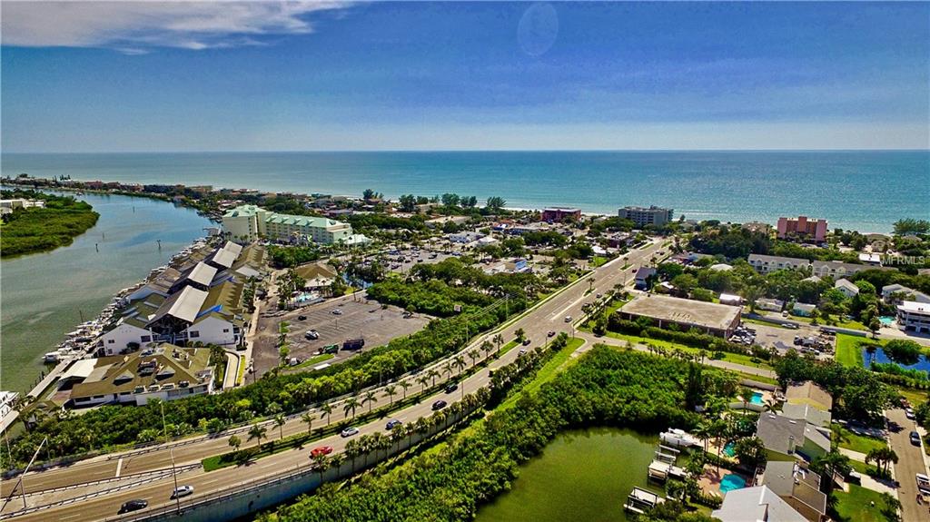 323 6TH AVENUE, INDIAN ROCKS BEACH, Florida 33785, 3 Bedrooms Bedrooms, 3 Rooms Rooms,2 BathroomsBathrooms,Residential,For sale,6TH,U7845710