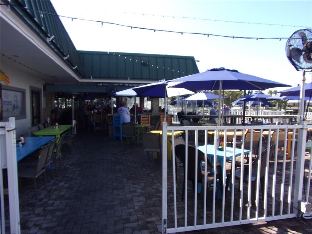 7150 N TAMIAMI TRAIL, SARASOTA, Florida 34243, 1 Bedroom Bedrooms, 3 Rooms Rooms,1 BathroomBathrooms,Residential,For sale,TAMIAMI,A4209184