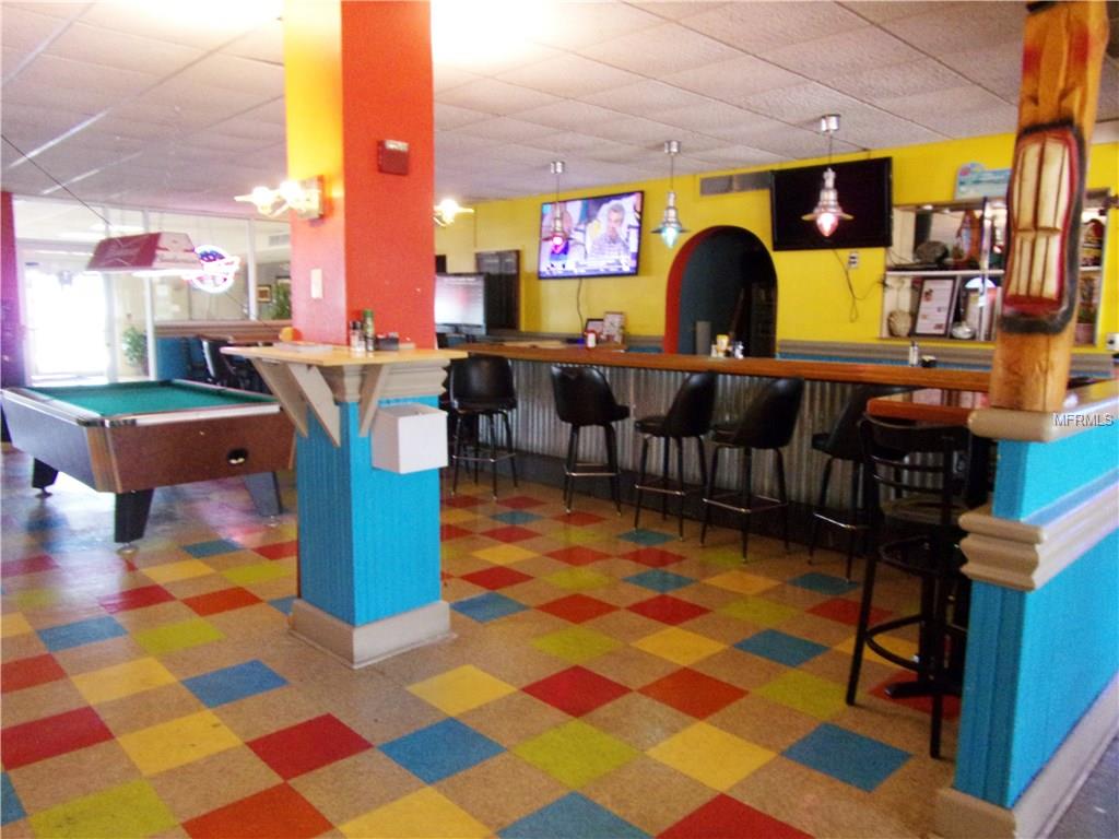 7150 N TAMIAMI TRAIL, SARASOTA, Florida 34243, 1 Bedroom Bedrooms, 3 Rooms Rooms,1 BathroomBathrooms,Residential,For sale,TAMIAMI,A4209184