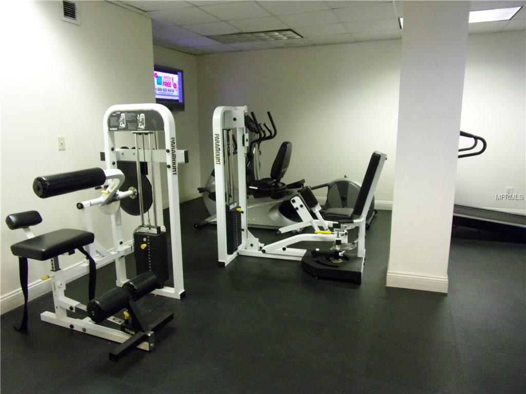 7150 N TAMIAMI TRAIL, SARASOTA, Florida 34243, 1 Bedroom Bedrooms, 3 Rooms Rooms,1 BathroomBathrooms,Residential,For sale,TAMIAMI,A4209184