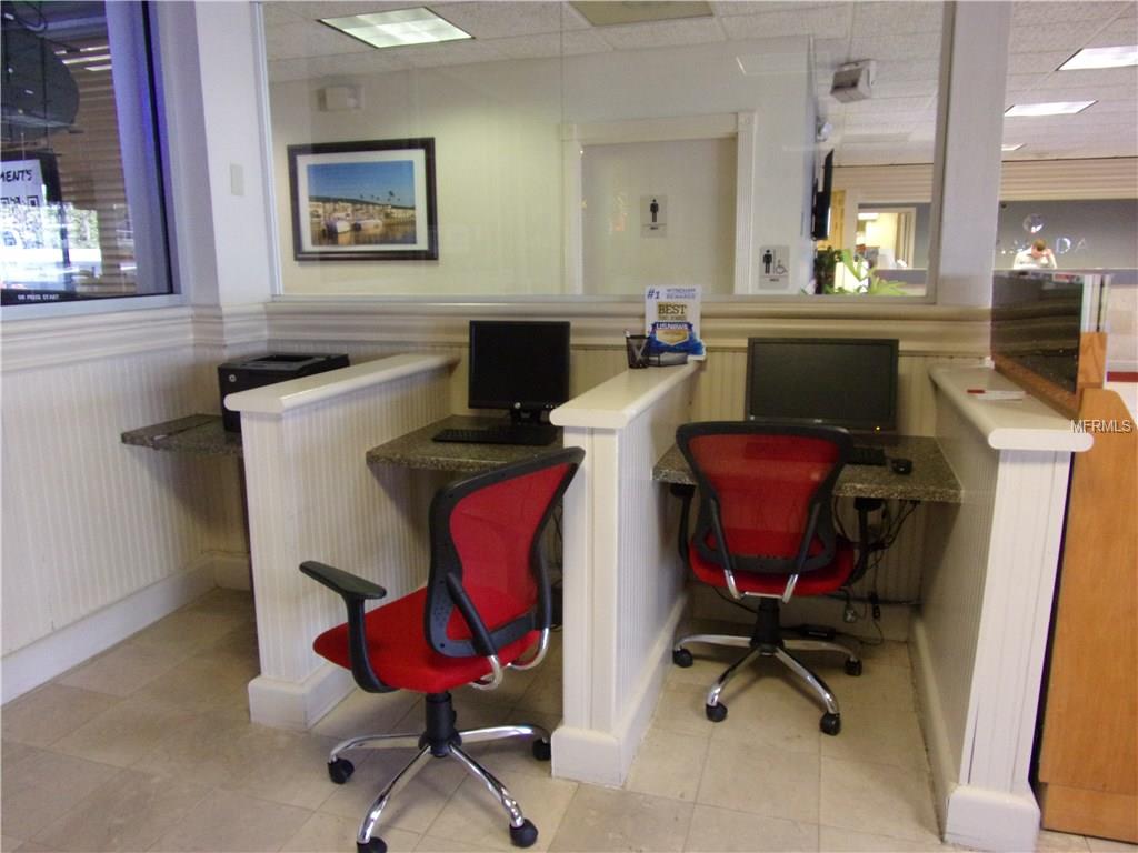 7150 N TAMIAMI TRAIL, SARASOTA, Florida 34243, 1 Bedroom Bedrooms, 3 Rooms Rooms,1 BathroomBathrooms,Residential,For sale,TAMIAMI,A4209184