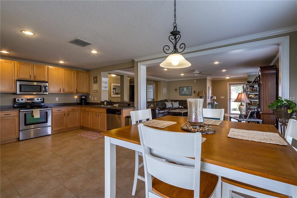 115 SLIPPER KEY ROAD, APOLLO BEACH, Florida 33572, 3 Bedrooms Bedrooms, 5 Rooms Rooms,2 BathroomsBathrooms,Residential,For sale,SLIPPER KEY,T2927414