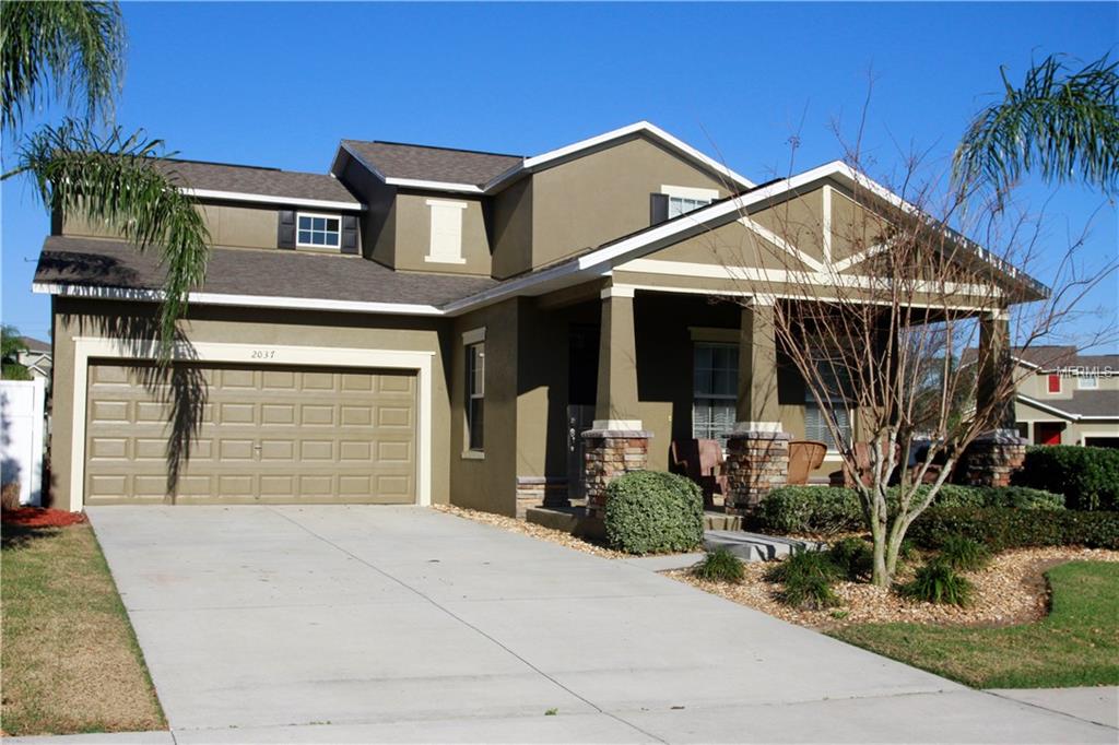 2037 LYNAH AVENUE, APOPKA, Florida 32703, 4 Bedrooms Bedrooms, 3 Rooms Rooms,3 BathroomsBathrooms,Residential,For sale,LYNAH,O5561163