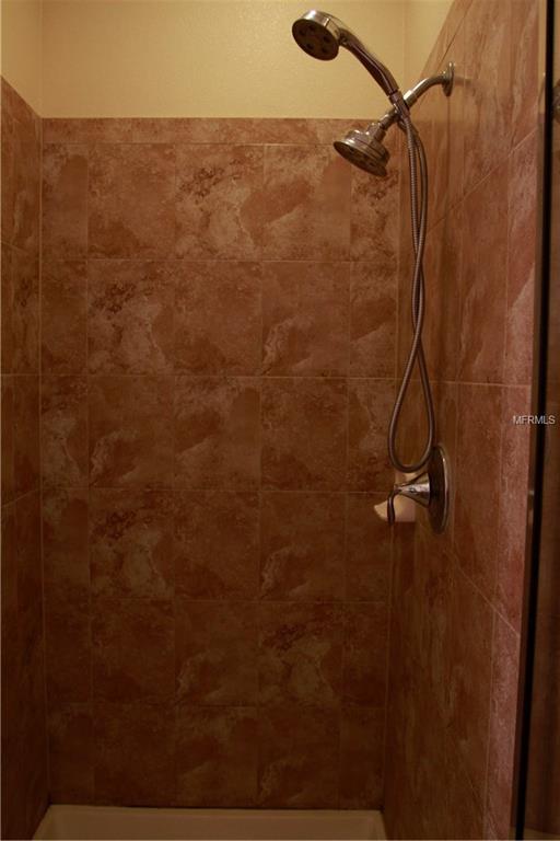 2037 LYNAH AVENUE, APOPKA, Florida 32703, 4 Bedrooms Bedrooms, 3 Rooms Rooms,3 BathroomsBathrooms,Residential,For sale,LYNAH,O5561163