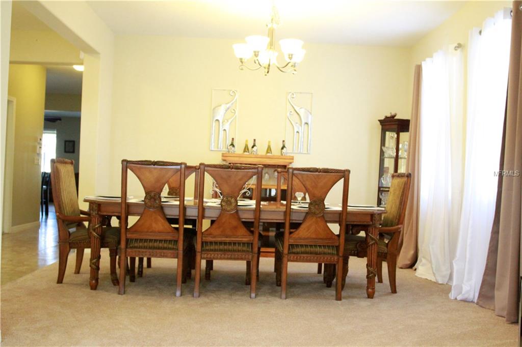 2037 LYNAH AVENUE, APOPKA, Florida 32703, 4 Bedrooms Bedrooms, 3 Rooms Rooms,3 BathroomsBathrooms,Residential,For sale,LYNAH,O5561163