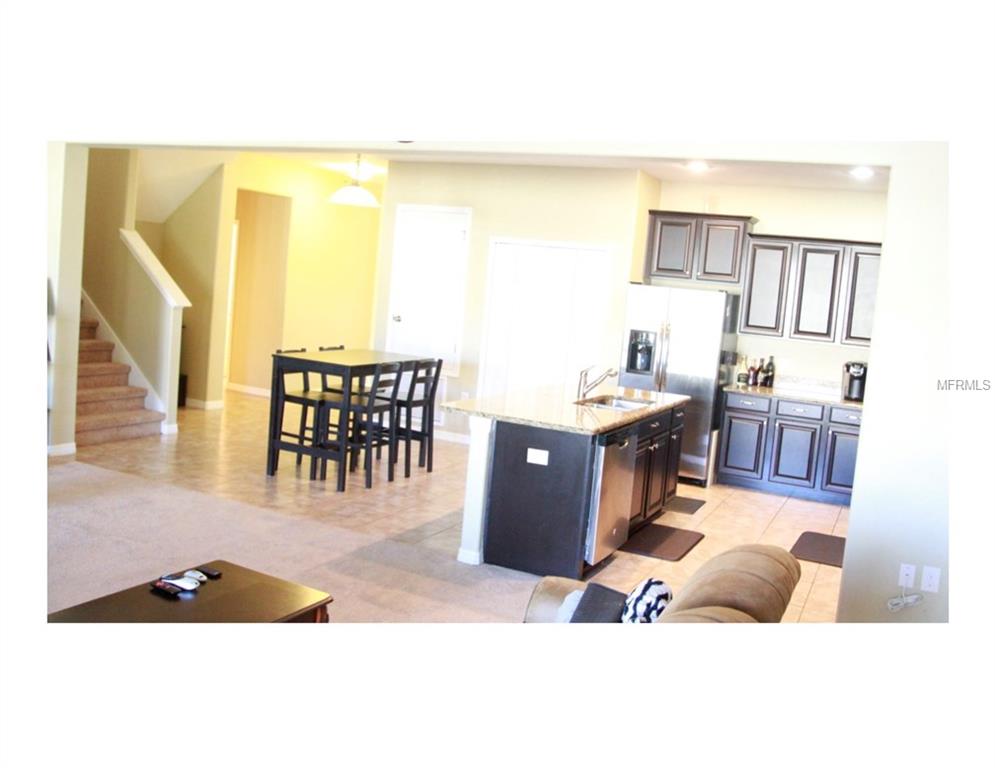 2037 LYNAH AVENUE, APOPKA, Florida 32703, 4 Bedrooms Bedrooms, 3 Rooms Rooms,3 BathroomsBathrooms,Residential,For sale,LYNAH,O5561163