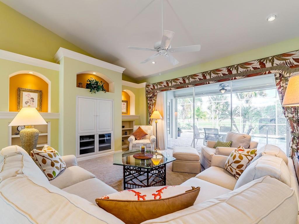 953 CHICKADEE DRIVE, VENICE, Florida 34285, 3 Bedrooms Bedrooms, 8 Rooms Rooms,3 BathroomsBathrooms,Residential,For sale,CHICKADEE,N5916369