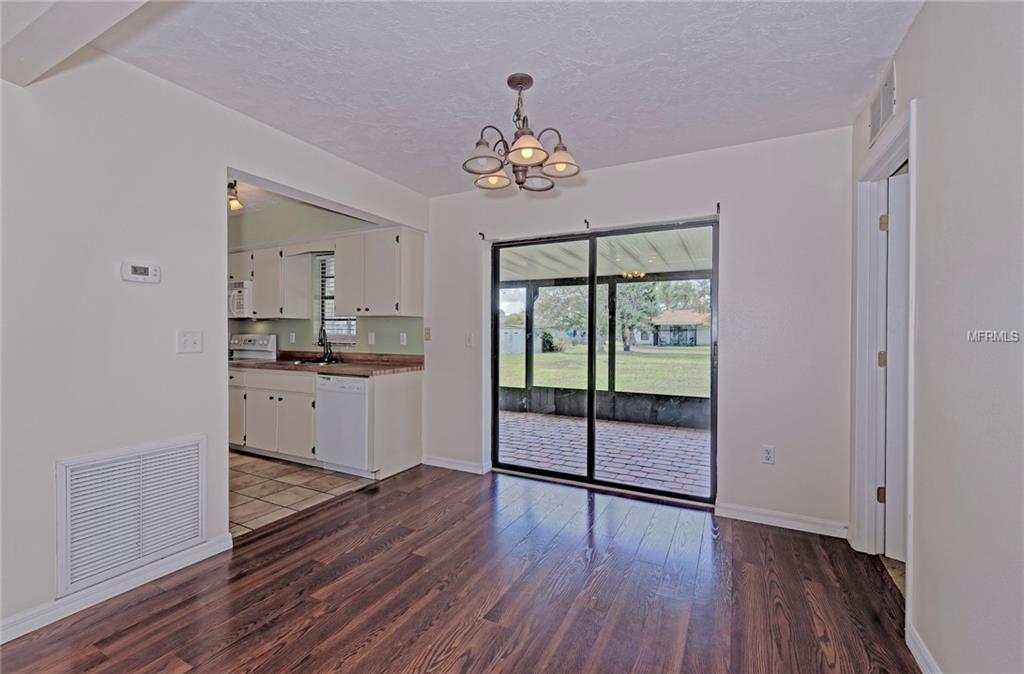 819 44TH AVENUE E, ELLENTON, Florida 34222, 2 Bedrooms Bedrooms, 6 Rooms Rooms,2 BathroomsBathrooms,Residential,For sale,44TH,A4209869