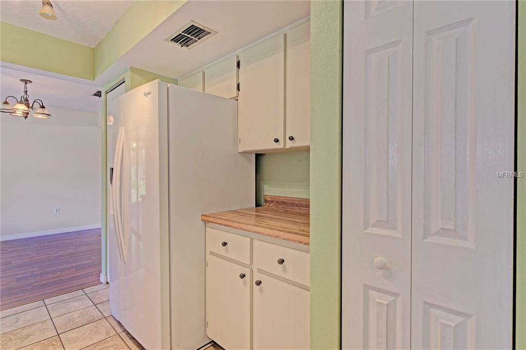 819 44TH AVENUE E, ELLENTON, Florida 34222, 2 Bedrooms Bedrooms, 6 Rooms Rooms,2 BathroomsBathrooms,Residential,For sale,44TH,A4209869