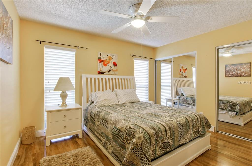 1539 TWIN PALMS LOOP, LUTZ, Florida 33559, 4 Bedrooms Bedrooms, 8 Rooms Rooms,2 BathroomsBathrooms,Residential,For sale,TWIN PALMS,T2928567