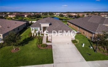 8801 BRIDGEPORT BAY CIRCLE, MOUNT DORA, Florida 32757, 3 Bedrooms Bedrooms, 10 Rooms Rooms,2 BathroomsBathrooms,Residential,For sale,BRIDGEPORT BAY,G4847306