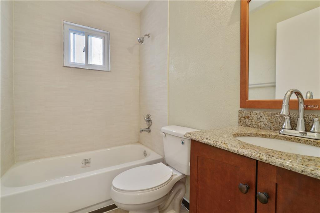 1521 SUGARWOOD CIRCLE, WINTER PARK, Florida 32792, 4 Bedrooms Bedrooms, 7 Rooms Rooms,4 BathroomsBathrooms,Residential,For sale,SUGARWOOD,S4855517