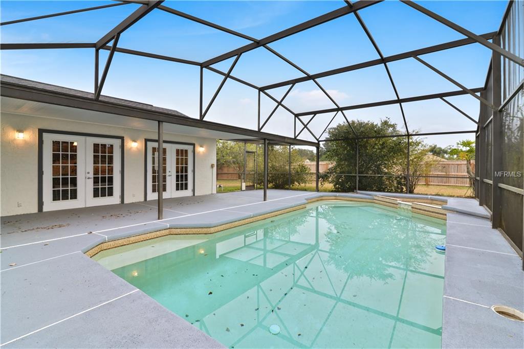 1521 SUGARWOOD CIRCLE, WINTER PARK, Florida 32792, 4 Bedrooms Bedrooms, 7 Rooms Rooms,4 BathroomsBathrooms,Residential,For sale,SUGARWOOD,S4855517