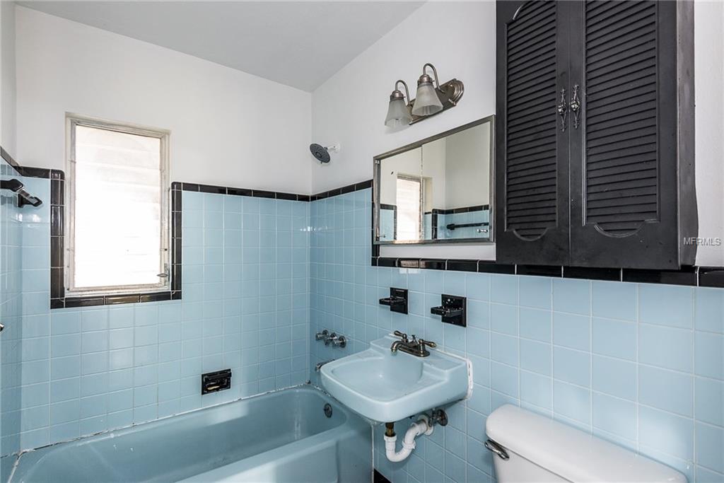 21288 EDGEWATER DRIVE, PORT CHARLOTTE, Florida 33952, 3 Bedrooms Bedrooms, 8 Rooms Rooms,1 BathroomBathrooms,Residential,For sale,EDGEWATER,C7248227