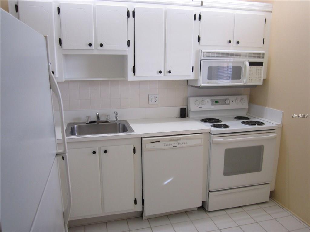 6800 20TH AVENUE N, ST PETERSBURG, Florida 33710, 2 Bedrooms Bedrooms, 6 Rooms Rooms,2 BathroomsBathrooms,Residential,For sale,20TH,U7846089