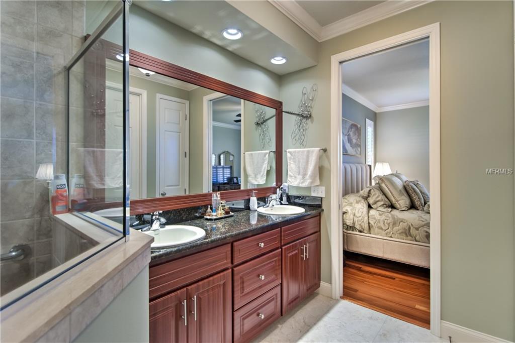 2904 MISSION LAKES DRIVE, LAKELAND, Florida 33803, 3 Bedrooms Bedrooms, 6 Rooms Rooms,2 BathroomsBathrooms,Residential,For sale,MISSION LAKES,L4725358