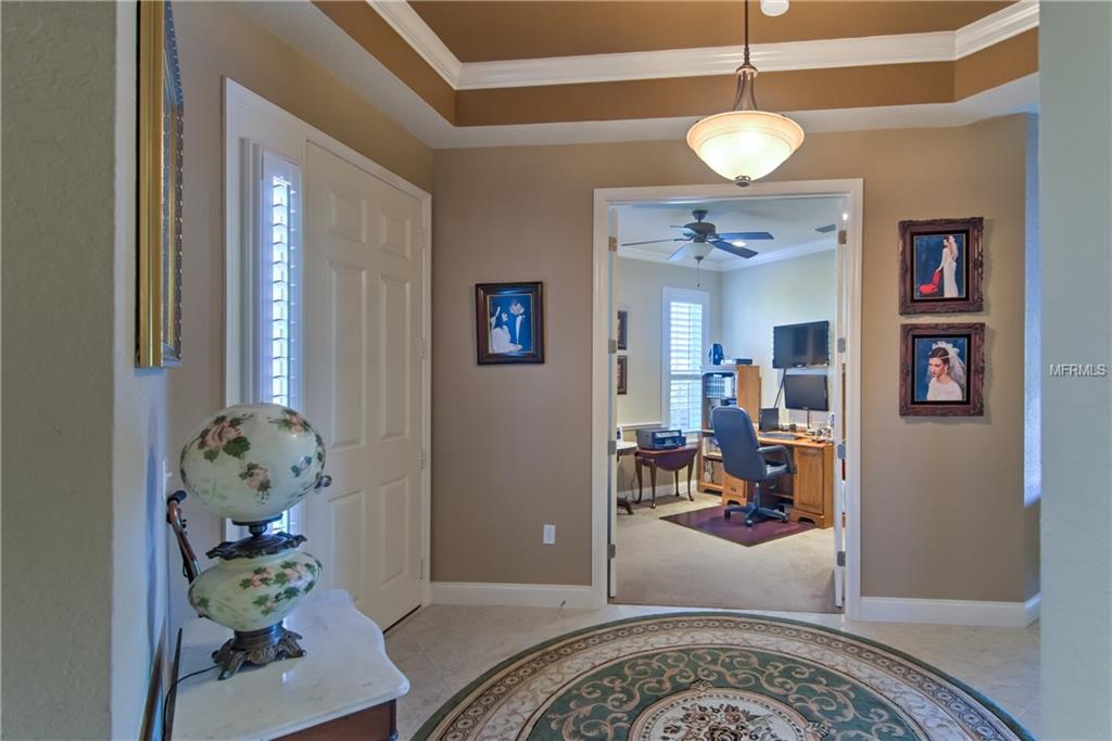 2904 MISSION LAKES DRIVE, LAKELAND, Florida 33803, 3 Bedrooms Bedrooms, 6 Rooms Rooms,2 BathroomsBathrooms,Residential,For sale,MISSION LAKES,L4725358