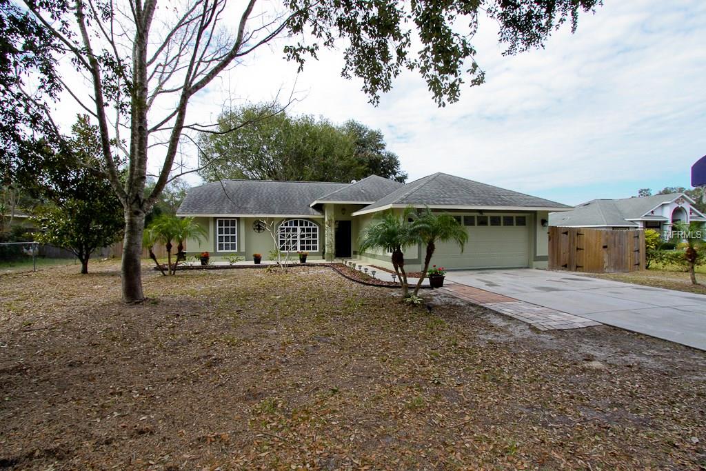 728 ORANGE AVENUE, SAINT CLOUD, Florida 34769, 4 Bedrooms Bedrooms, 8 Rooms Rooms,2 BathroomsBathrooms,Residential,For sale,ORANGE AVENUE,S4856792