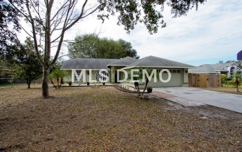 728 ORANGE AVENUE, SAINT CLOUD, Florida 34769, 4 Bedrooms Bedrooms, 8 Rooms Rooms,2 BathroomsBathrooms,Residential,For sale,ORANGE AVENUE,S4856792