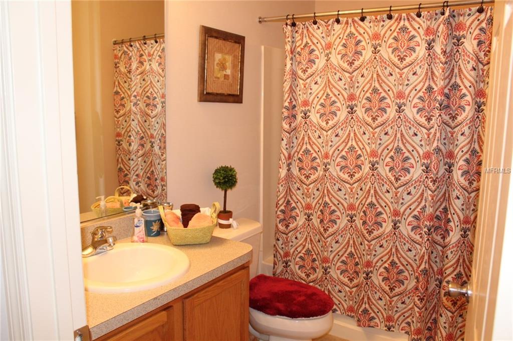 2583 HIALEAH AVE, THE VILLAGES, Florida 32162, 2 Bedrooms Bedrooms, 5 Rooms Rooms,2 BathroomsBathrooms,Residential,For sale,HIALEAH AVE,G4852579