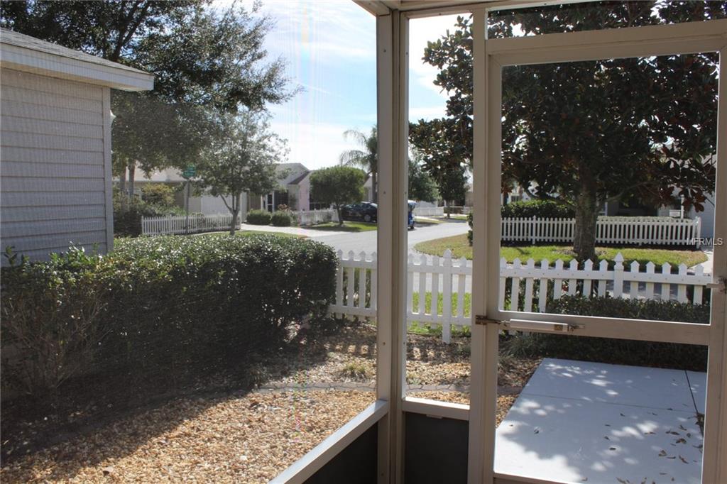 2583 HIALEAH AVE, THE VILLAGES, Florida 32162, 2 Bedrooms Bedrooms, 5 Rooms Rooms,2 BathroomsBathrooms,Residential,For sale,HIALEAH AVE,G4852579