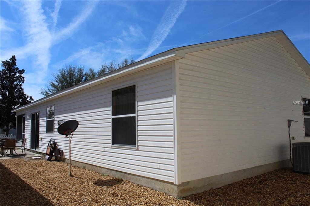 2583 HIALEAH AVE, THE VILLAGES, Florida 32162, 2 Bedrooms Bedrooms, 5 Rooms Rooms,2 BathroomsBathrooms,Residential,For sale,HIALEAH AVE,G4852579