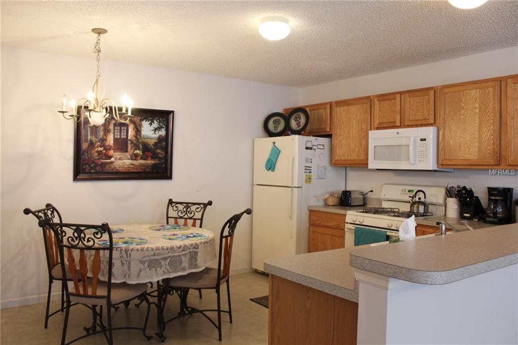 2583 HIALEAH AVE, THE VILLAGES, Florida 32162, 2 Bedrooms Bedrooms, 5 Rooms Rooms,2 BathroomsBathrooms,Residential,For sale,HIALEAH AVE,G4852579