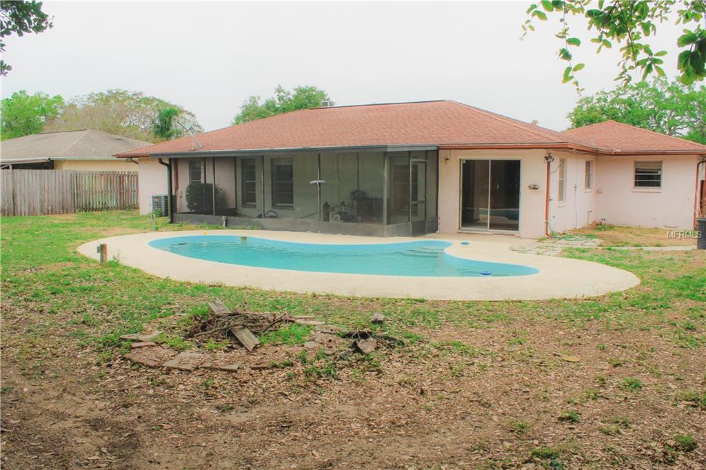 1703 ORANGE HILL DRIVE, BRANDON, Florida 33510, 3 Bedrooms Bedrooms, 9 Rooms Rooms,3 BathroomsBathrooms,Residential,For sale,ORANGE HILL,L4725464