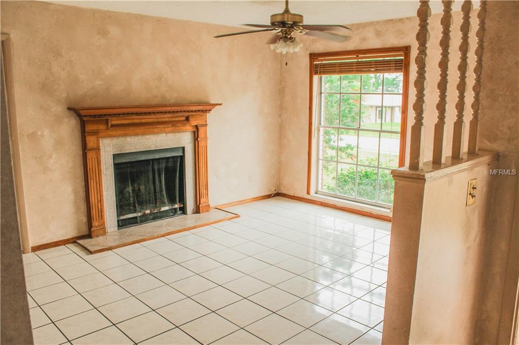 1703 ORANGE HILL DRIVE, BRANDON, Florida 33510, 3 Bedrooms Bedrooms, 9 Rooms Rooms,3 BathroomsBathrooms,Residential,For sale,ORANGE HILL,L4725464