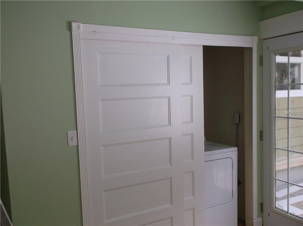 1224 CHERRY STREET NE, ST PETERSBURG, Florida 33701, 3 Bedrooms Bedrooms, 7 Rooms Rooms,3 BathroomsBathrooms,Residential,For sale,CHERRY,T2928189