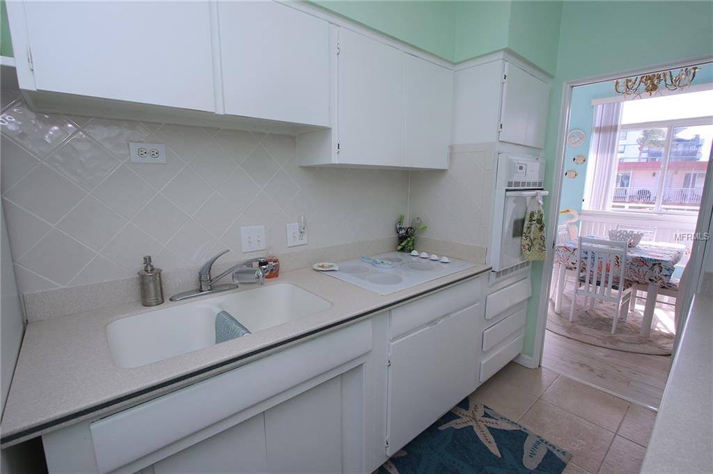 1834 SHORE DRIVE S, SOUTH PASADENA, Florida 33707, 1 Bedroom Bedrooms, 3 Rooms Rooms,1 BathroomBathrooms,Residential,For sale,SHORE,U7847602