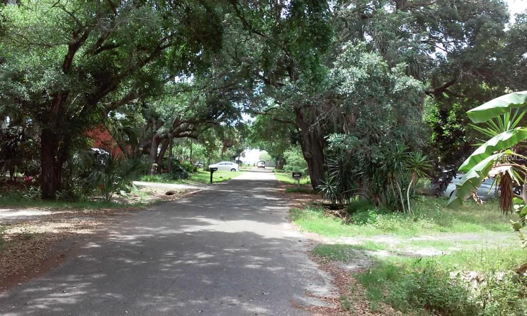 7416 SEAGULL WAY, TAMPA, Florida 33635, 2 Bedrooms Bedrooms, 4 Rooms Rooms,1 BathroomBathrooms,Residential,For sale,SEAGULL,T2752181