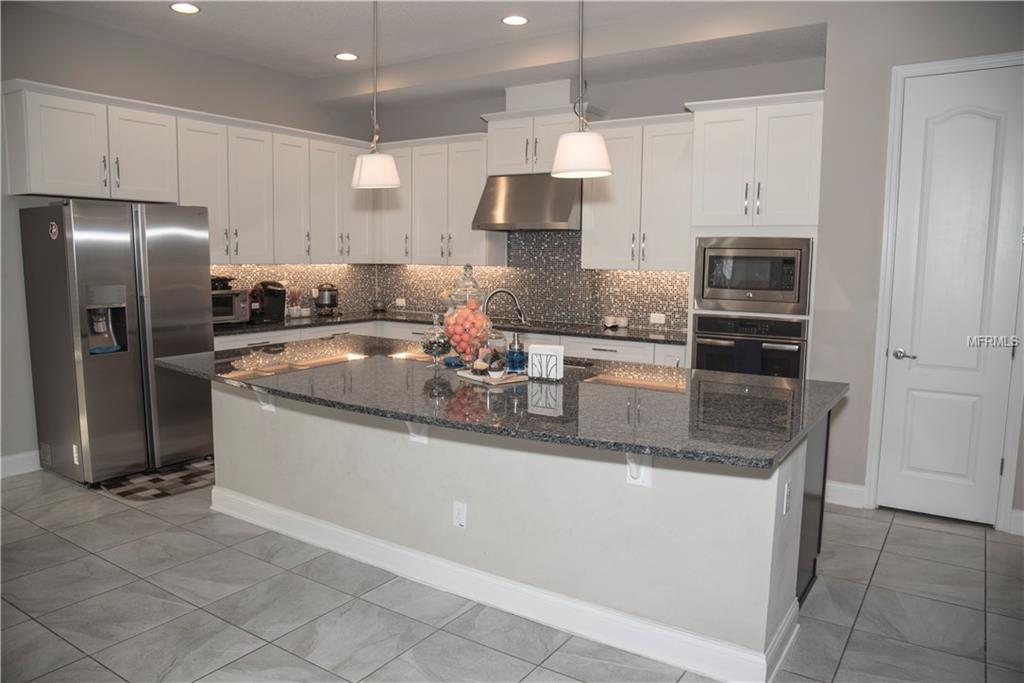 8804 ANDREAS AVENUE, ORLANDO, Florida 32832, 4 Bedrooms Bedrooms, 4 Rooms Rooms,3 BathroomsBathrooms,Residential,For sale,ANDREAS,S4846982