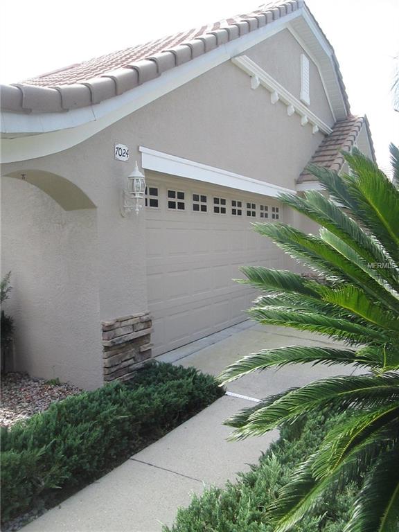 7024 OLD TABBY CIRCLE, LAKEWOOD RANCH, Florida 34202, 3 Bedrooms Bedrooms, 5 Rooms Rooms,2 BathroomsBathrooms,Residential,For sale,OLD TABBY,A4196735