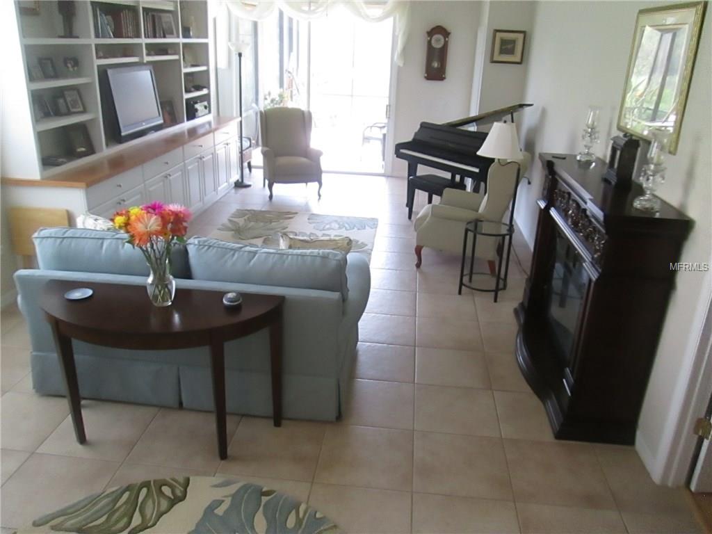 7024 OLD TABBY CIRCLE, LAKEWOOD RANCH, Florida 34202, 3 Bedrooms Bedrooms, 5 Rooms Rooms,2 BathroomsBathrooms,Residential,For sale,OLD TABBY,A4196735