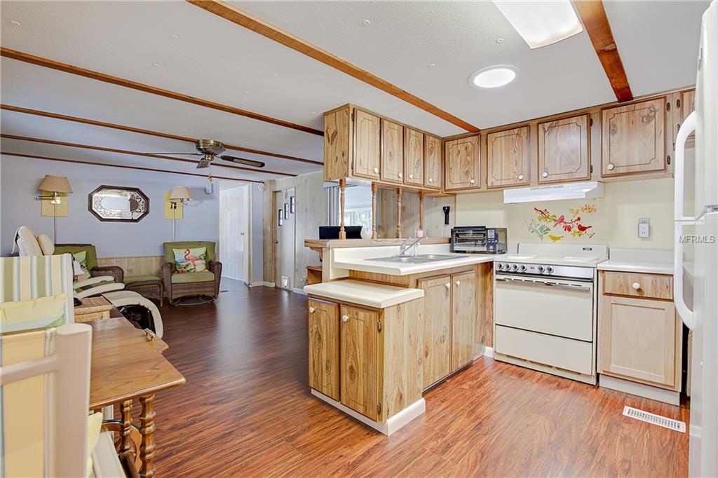 1216 DUSTIN DRIVE, THE VILLAGES, Florida 32159, 3 Bedrooms Bedrooms, 7 Rooms Rooms,2 BathroomsBathrooms,Residential,For sale,DUSTIN,G4848254