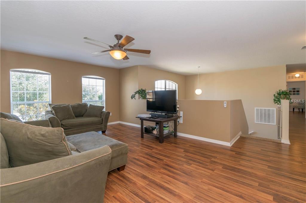 333 FISH HAWK DRIVE, WINTER HAVEN, Florida 33884, 6 Bedrooms Bedrooms, 11 Rooms Rooms,4 BathroomsBathrooms,Residential,For sale,FISH HAWK,P4718031