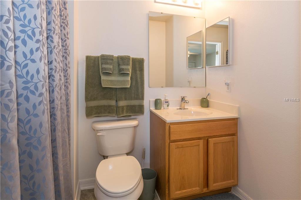 333 FISH HAWK DRIVE, WINTER HAVEN, Florida 33884, 6 Bedrooms Bedrooms, 11 Rooms Rooms,4 BathroomsBathrooms,Residential,For sale,FISH HAWK,P4718031