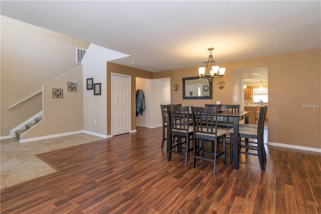 333 FISH HAWK DRIVE, WINTER HAVEN, Florida 33884, 6 Bedrooms Bedrooms, 11 Rooms Rooms,4 BathroomsBathrooms,Residential,For sale,FISH HAWK,P4718031