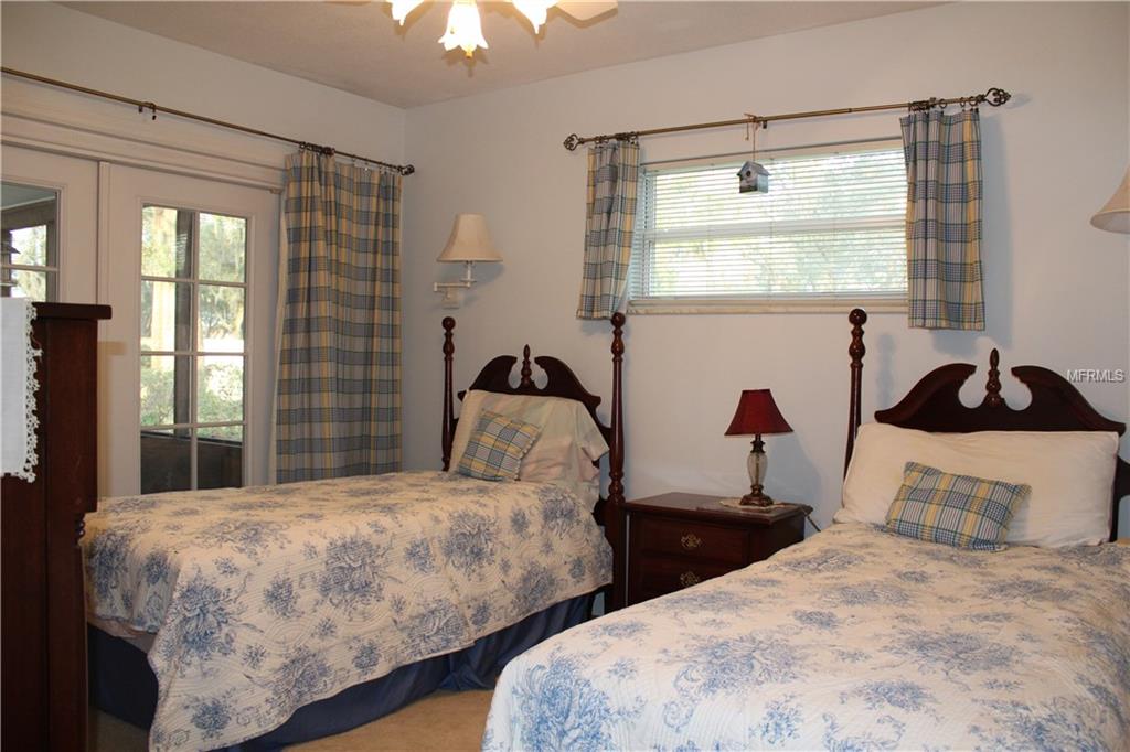 1200 WILLOWBROOK TRAIL, MAITLAND, Florida 32751, 4 Bedrooms Bedrooms, 9 Rooms Rooms,2 BathroomsBathrooms,Residential,For sale,WILLOWBROOK,O5554985