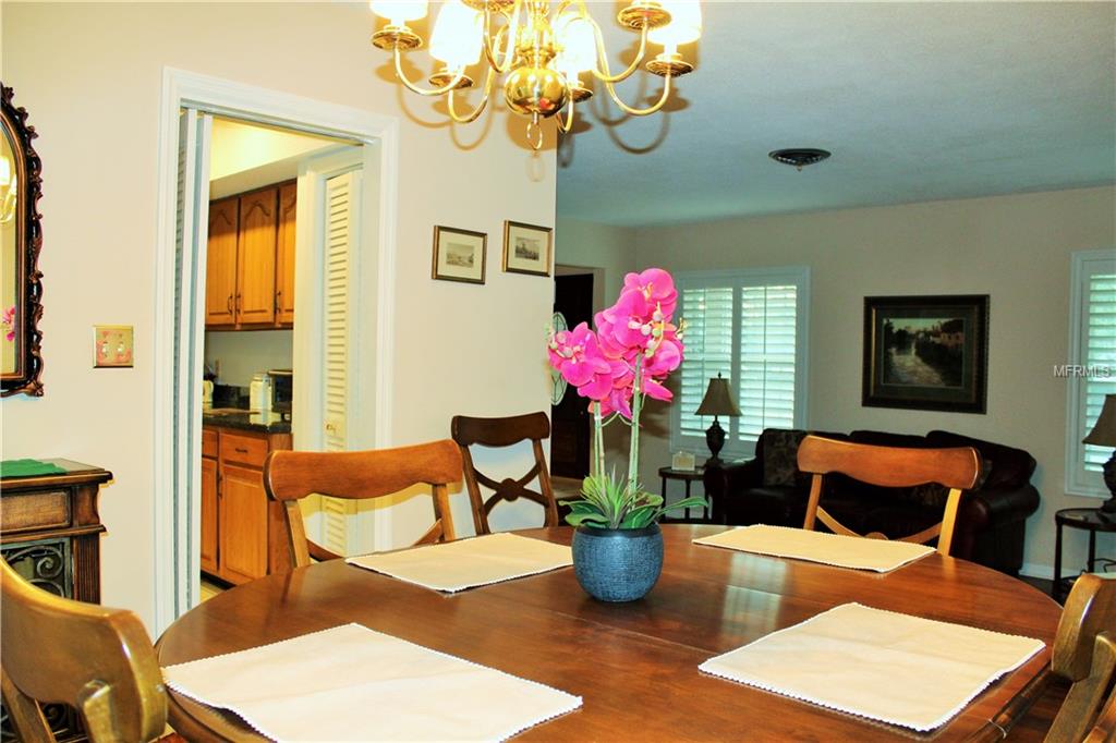 1200 WILLOWBROOK TRAIL, MAITLAND, Florida 32751, 4 Bedrooms Bedrooms, 9 Rooms Rooms,2 BathroomsBathrooms,Residential,For sale,WILLOWBROOK,O5554985