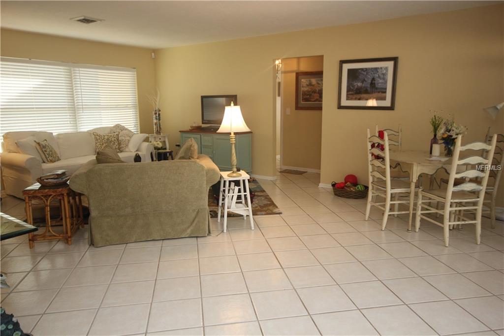 212 BLACKBURN ROAD, NOKOMIS, Florida 34275, 2 Bedrooms Bedrooms, 5 Rooms Rooms,2 BathroomsBathrooms,Residential,For sale,BLACKBURN,A4207236