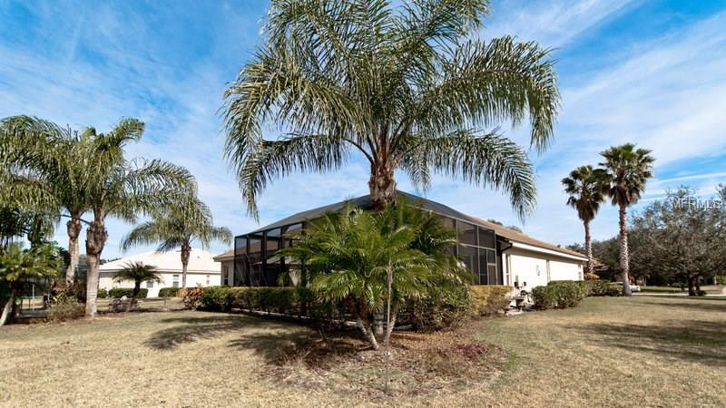 14742 2ND AVENUE CIRCLE NE, BRADENTON, Florida 34212, 4 Bedrooms Bedrooms, 10 Rooms Rooms,3 BathroomsBathrooms,Residential,For sale,2ND AVENUE,A4208205