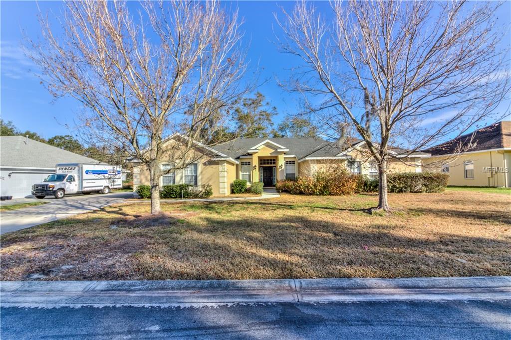 3113 BLACKWATER OAKS WAY, MULBERRY, Florida 33860, 4 Bedrooms Bedrooms, 8 Rooms Rooms,2 BathroomsBathrooms,Residential,For sale,BLACKWATER OAKS,L4725399