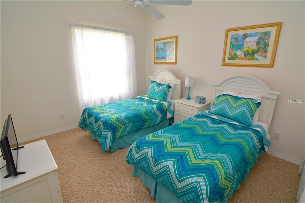 408 ORISTA DRIVE, DAVENPORT, Florida 33897, 4 Bedrooms Bedrooms, 8 Rooms Rooms,3 BathroomsBathrooms,Residential,For sale,ORISTA,S4857006