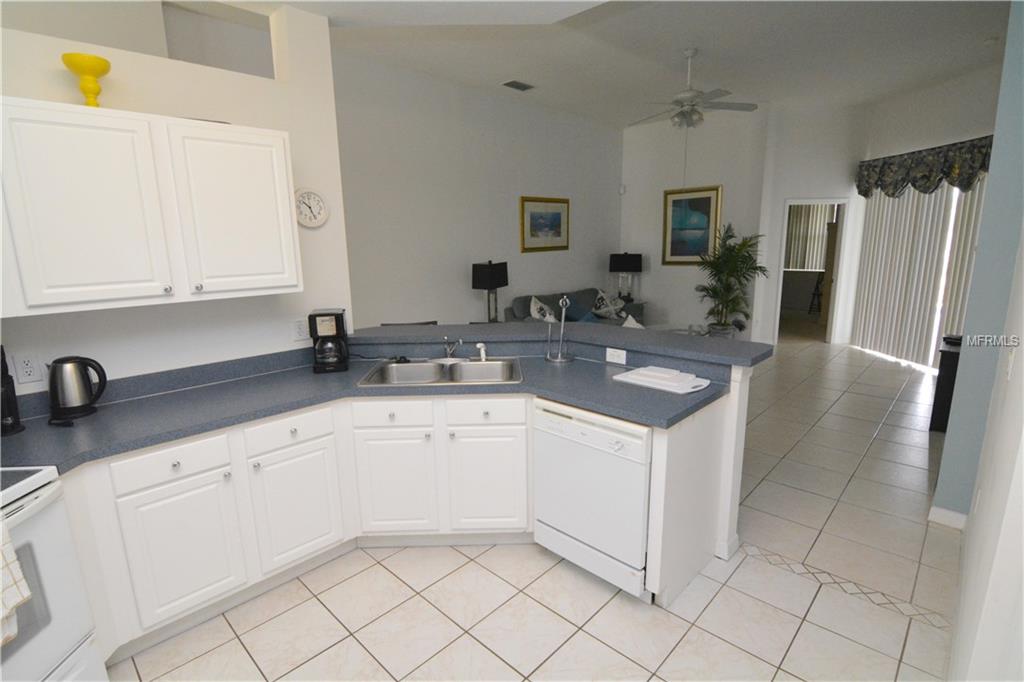 408 ORISTA DRIVE, DAVENPORT, Florida 33897, 4 Bedrooms Bedrooms, 8 Rooms Rooms,3 BathroomsBathrooms,Residential,For sale,ORISTA,S4857006