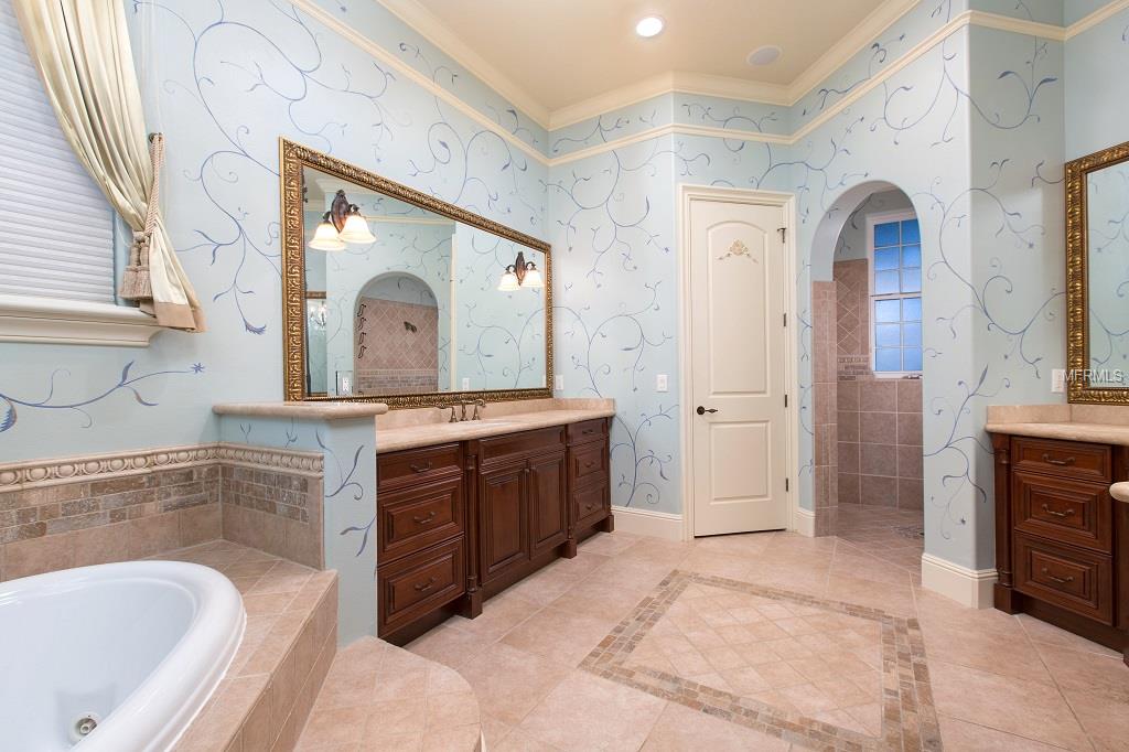 5129 CRANES POINT COURT, ORLANDO, Florida 32839, 5 Bedrooms Bedrooms, 9 Rooms Rooms,5 BathroomsBathrooms,Residential,For sale,CRANES POINT,O5392844